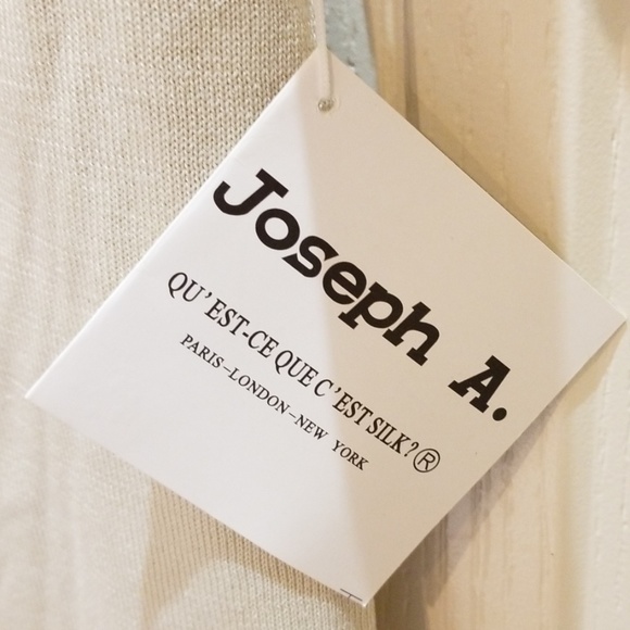 Joseph A. Short Sleeve Sweater - Picture 4 of 5